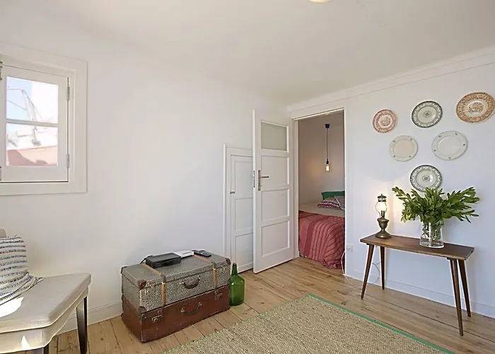 Local In Alfama! Deolinda Home, Amazing View * 리스본